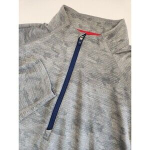 Vineyard Vines Performance Shirt Men's L‎ Gray Camo Long Sleeve 1/4 Zip Pullover